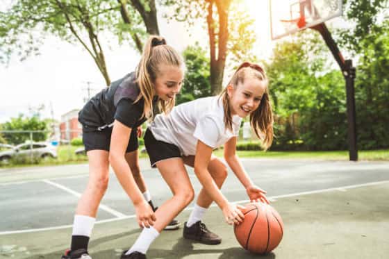 Basketball au gymnase